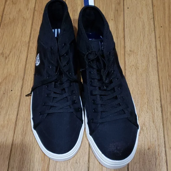Men Chaps Men Black sneakers size 11 new display picture 1